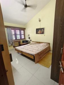 Bedroom Image of 1400 Sq.ft 3 BHK Independent House for rent in Satva Shubh Laxmi Tenaments, Akota Vadodara for Rs. 18000
