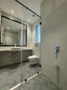 Image of 3500 Sq.ft 3.5 BHK Apartment / Flat for rent in Indiabulls Sky Forest, Parel, Mumbai for Rs. 380000