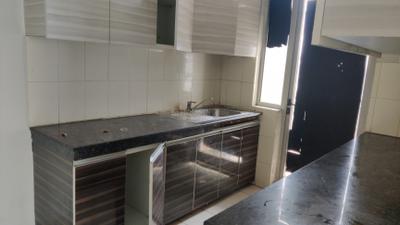 Kitchen Image of 1750 Sq.ft 3 BHK Apartment / Flat for sale in Vatika Lifestyle Homes, Sector 83 Gurgaon for Rs. 16900000