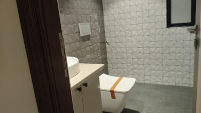Bathroom Image of 1500 Sq.ft 3.5 BHK Apartment / Flat for sale in Panchsheel Greens 2, Noida Extension Greater Noida for Rs. 14999999