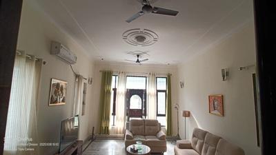 Hall Image of 1200 Sq.ft 4 BHK Independent House for sale in Beta II Greater Noida for Rs. 25000000