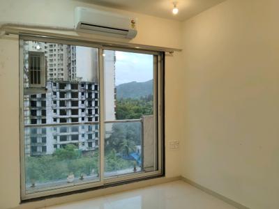 Bedroom Image of 920 Sq.ft 2 BHK Apartment / Flat for rent in Kasarvadavali Thane for Rs. 33000