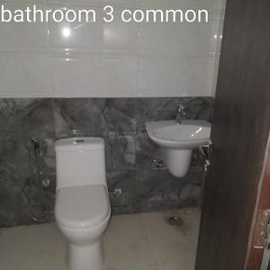 Bathroom Image of 1575 Sq.ft 3 BHK Apartment / Flat for sale in Jaypee Klassic , Sector 129 Noida for Rs. 13500000