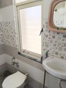 Bathroom Image of 782 Sq.ft 1 BHK Apartment / Flat for sale in Jaydee Arjun 226 Phase 2, Vavol Gandhinagar for Rs. 3600000