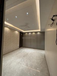 Bedroom Image of 2700 Sq.ft 4 BHK Builder Floor for sale in Kirti Nagar New Delhi for Rs. 65000000