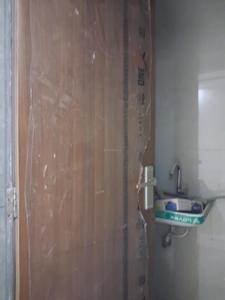 Common Bathroom Image of 980 Sq.ft 2 BHK Apartment / Flat for sale in GCM Gomati Apartment, Sector 49 Noida for Rs. 3850000