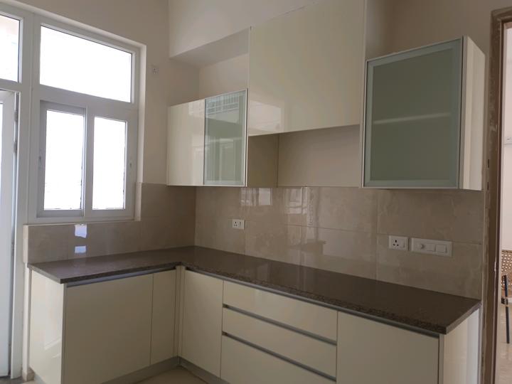 Vatika Sovereign Park Main Image 1