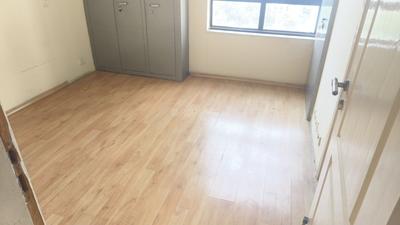 Bedroom Image of 1450 Sq.ft 2 BHK Apartment / Flat for rent in Unitech Horizon, Sector PI Greater Noida for Rs. 20000