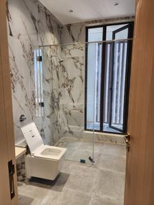 Bathroom Image of 4200 Sq.ft 5 BHK Penthouse for sale in Regency Palms, Nerul Navi Mumbai for Rs. 150000000