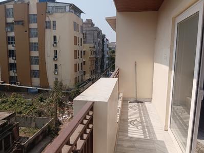 Balcony Image of 1400 Sq.ft 3 BHK Apartment / Flat for sale in Metro Apartment, Tangra Kolkata for Rs. 15000000
