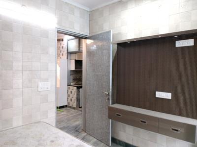 Bedroom Image of 915 Sq.ft 3 BHK Builder Floor for sale in Shiv Park New Delhi for Rs. 7000000