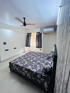 Bedroom Image of 950 Sq.ft 2 BHK Apartment / Flat for rent in Somya Sky Legend, Budhsinghpura Jaipur for Rs. 25000