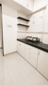 Image of 530 Sq.ft 1 BHK Apartment / Flat for sale in Shree Vallabh Tower, Malad West, Mumbai for Rs. 12500000