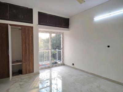 Bedroom Image of 1800 Sq.ft 3 BHK Apartment / Flat for sale in Vasant Kunj New Delhi for Rs. 50000000
