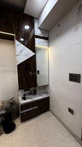 Bedroom Image of 400 Sq.ft 1 BHK Apartment / Flat for sale in Janakpuri New Delhi for Rs. 2299999