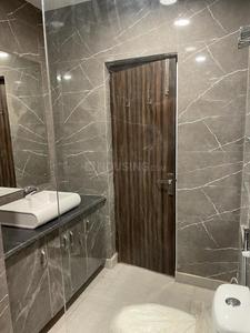 Image of 1450 Sq.ft 3 BHK Apartment / Flat for rent in DDA Flats Sarita Vihar, Sarita Vihar, New Delhi for Rs. 60000