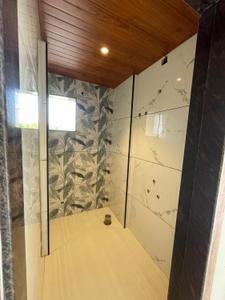 Bathroom Image of 1520 Sq.ft 3 BHK Apartment / Flat for sale in Bagmugaliya Bhopal for Rs. 5000000