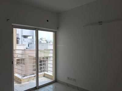 Bedroom Image of 924 Sq.ft 2 BHK Apartment / Flat for sale in Paras Tierea, Sector 137 Noida for Rs. 7800000