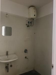 Common Bathroom Image of 1098 Sq.ft 2.5 BHK Apartment / Flat for rent in Lodha Casa Rio, Palava Phase 1 Thane for Rs. 22300