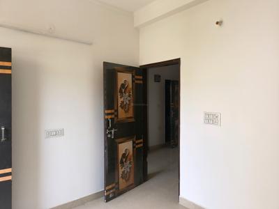Bedroom Image of 750 Sq.ft 2 BHK Builder Floor for sale in DLF Ankur Vihar Ghaziabad for Rs. 2270630
