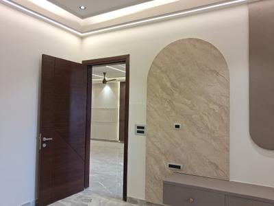 Bedroom Image of 2250 Sq.ft 4 BHK Builder Floor for sale in Paschim Vihar New Delhi for Rs. 46000000