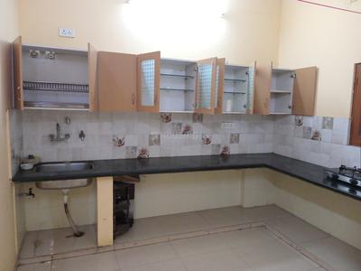Kitchen Image of 1200 Sq.ft 1 BHK Builder Floor for rent in Patel Nagar Dehradun for Rs. 7000