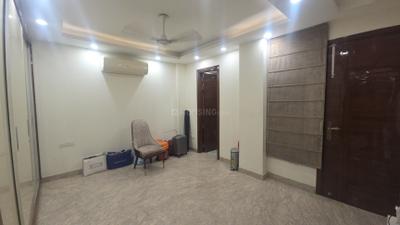Bedroom Image of 1650 Sq.ft 3 BHK Builder Floor for sale in Patel Nagar New Delhi for Rs. 43500000