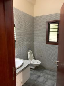 Bathroom Image of 5400 Sq.ft 4 BHK Villa for rent in Navratna Kalhaar Blues And Greens, Sanand Ahmedabad for Rs. 125000