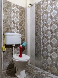 Bedroom One Image of 1300 Sq.ft 3 BHK Builder Floor for rent in Kachiguda Hyderabad for Rs. 18000