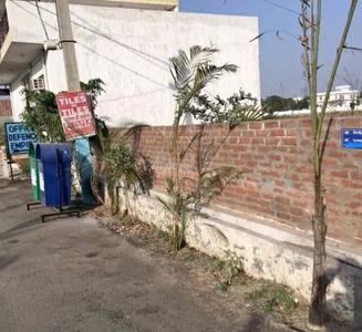 Image of 900 Sq.ft Residential Plot / Land for sale in Sector 17A, Greater Noida for Rs. 2600000