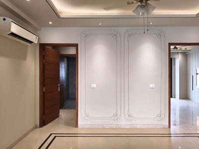 Living Room Image of 1500 Sq.ft 3 BHK Independent House for sale in DLF Phase 2 Gurgaon for Rs. 100000000