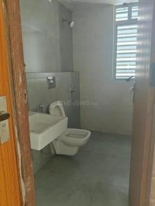 Bathroom Image of 2600 Sq.ft 5 BHK Duplex for sale in Morya Phase I, Tollygunge Kolkata for Rs. 45000000