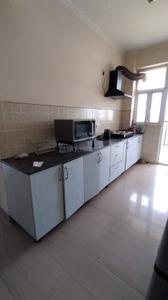 Kitchen Image of 1550 Sq.ft 3 BHK Apartment / Flat for rent in Saviour Greenisle, Crossings Republik Ghaziabad for Rs. 18000