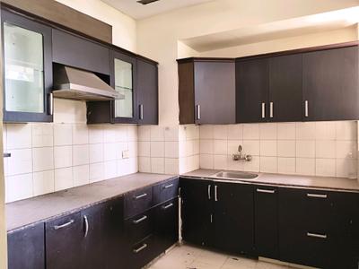 Kitchen Image of 1800 Sq.ft 3 BHK Apartment / Flat for sale in Bestech Park View Residency, Palam Vihar Gurgaon for Rs. 26500000