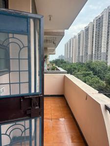 Balcony Image of 950 Sq.ft 2 BHK Apartment / Flat for rent in Express Garden, Indirapuram Ghaziabad for Rs. 28000