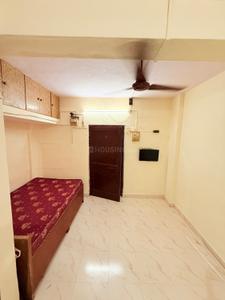 Bedroom Image of 250 Sq.ft 1 RK Apartment / Flat for rent in Sai Darshan CHS, Andheri East Mumbai for Rs. 24000
