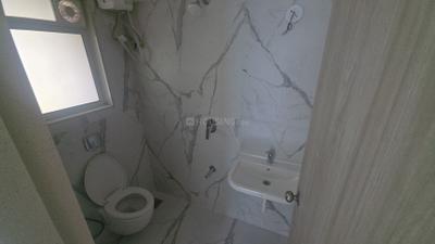 Image of 679 Sq.ft 2 BHK Apartment / Flat for rent in Swastik Platinum, Vikhroli East, Mumbai for Rs. 56000