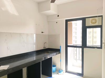 Kitchen Image of 840 Sq.ft 2 BHK Apartment / Flat for sale in Runwal Gardens Phase 4 Bldg No 35 36, Dombivli East Thane for Rs. 4500000