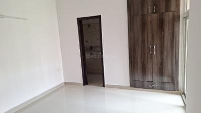 Bedroom Image of 1015 Sq.ft 2.5 BHK Apartment / Flat for sale in Amrapali Princely Estate, Sector 76 Noida for Rs. 11000000
