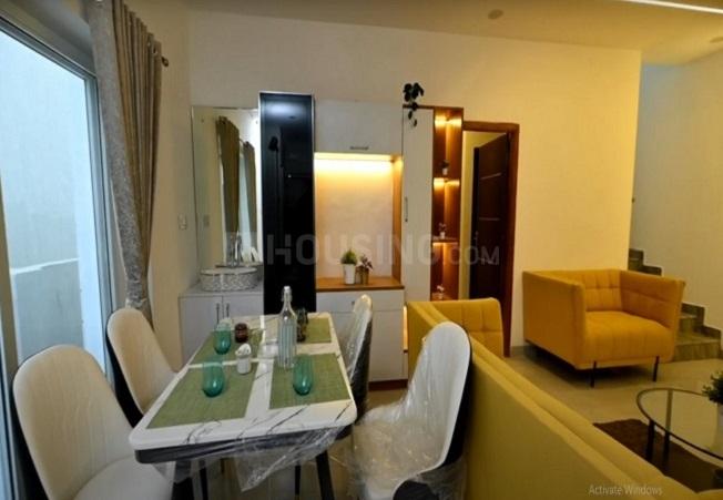 Praneeta Singapur Town Main Image 1