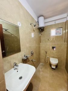 Bathroom Image of 2200 Sq.ft 3 BHK Apartment / Flat for rent in Hitech City Hyderabad for Rs. 49000