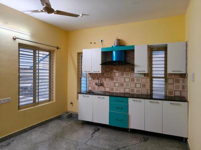 Kitchen Image of 1000 Sq.ft 2 BHK Independent House for rent in Kasturi Nagar Bengaluru for Rs. 32000