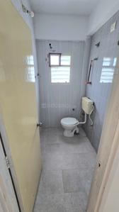 Bathroom Image of 890 Sq.ft 2 BHK Apartment / Flat for sale in Amarprakash Temple Waves Phase 3, Thirumudivakkam Chennai for Rs. 4400000