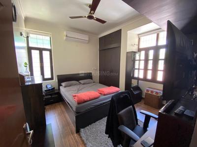 Bedroom Image of 2200 Sq.ft 4 BHK Apartment / Flat for sale in Meera Bai Apartments, Sector 5 Dwarka New Delhi for Rs. 28500000