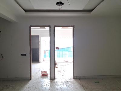 Living Room Image of 1050 Sq.ft 2 BHK Apartment / Flat for sale in Sector 101 Noida for Rs. 4300000