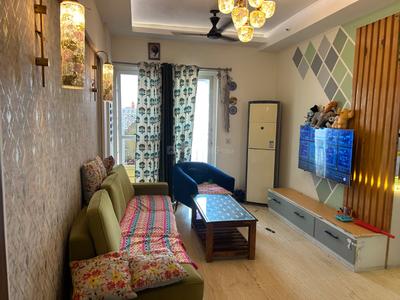 Hall Image of 1290 Sq.ft 2 BHK Apartment / Flat for sale in Mahagun Moderne, Sector 78 Noida for Rs. 19000000