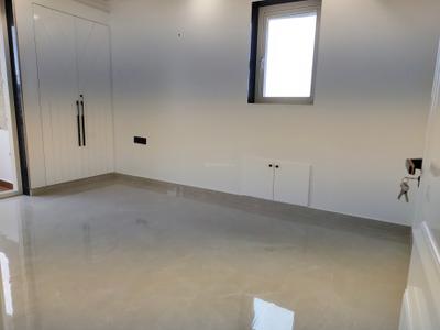Bedroom Image of 2400 Sq.ft 4.5 BHK Apartment / Flat for sale in CGHS Jawahar Apartments, Sector 5 Dwarka New Delhi for Rs. 47500000