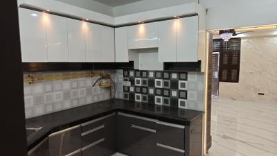 Kitchen Image of 1200 Sq.ft 3 BHK Apartment / Flat for sale in Shalimar Garden Ghaziabad for Rs. 5800000