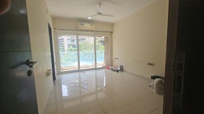 Bedroom Image of 1800 Sq.ft 3 BHK Apartment / Flat for rent in RNA Continental, Chembur Mumbai for Rs. 115000