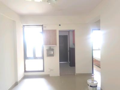 Living Room Image of 850 Sq.ft 2 BHK Apartment / Flat for sale in Apex Our Homes, Sector 37C Gurgaon for Rs. 5759000